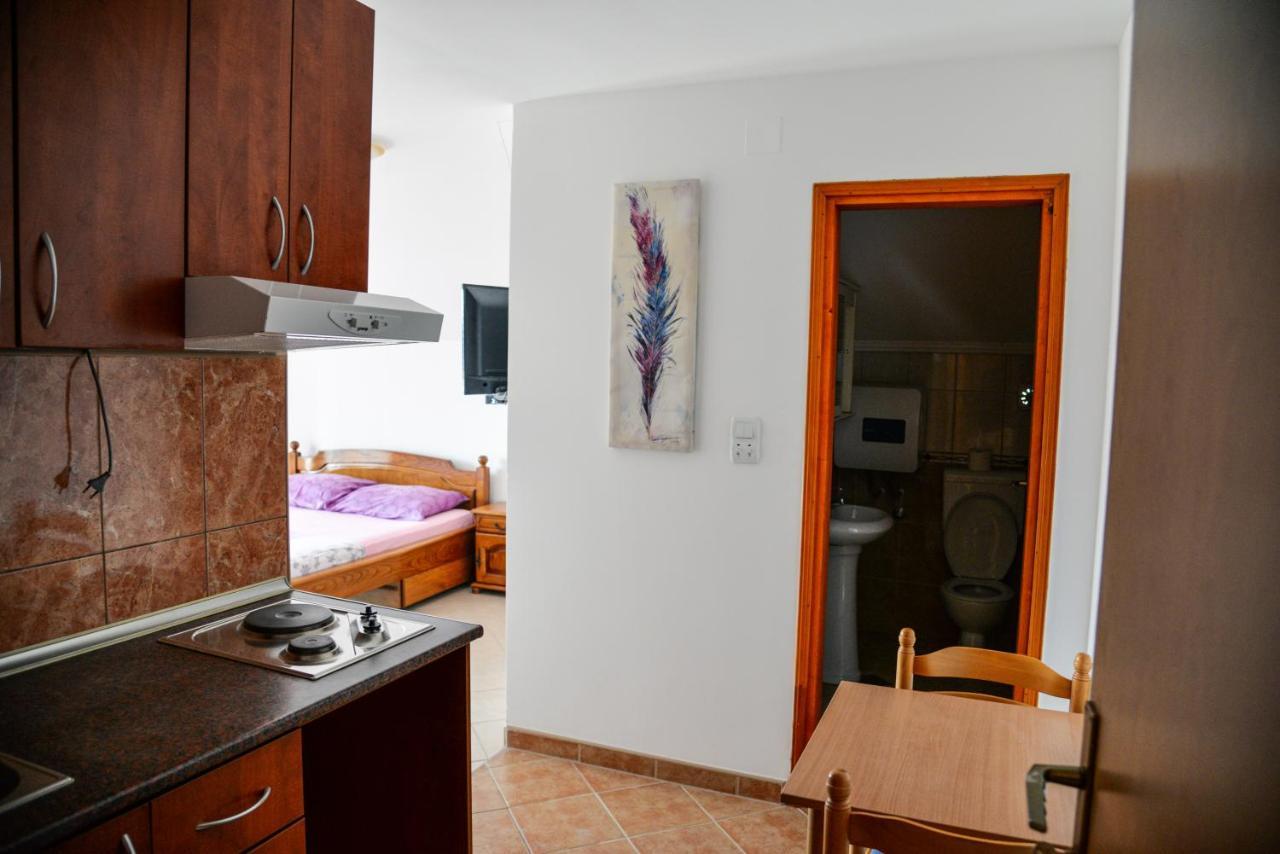 Guest House Ivana Tivat Extérieur photo