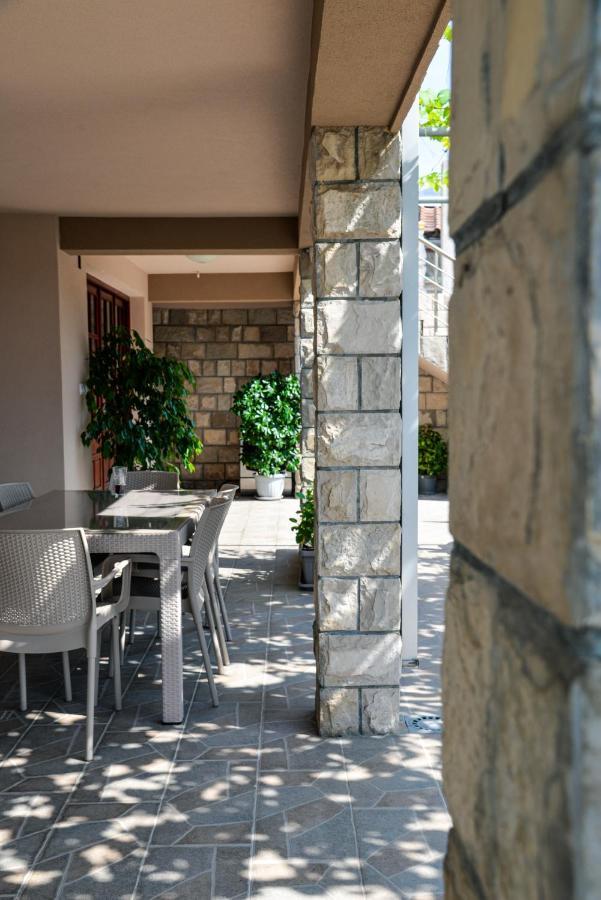 Guest House Ivana Tivat Extérieur photo