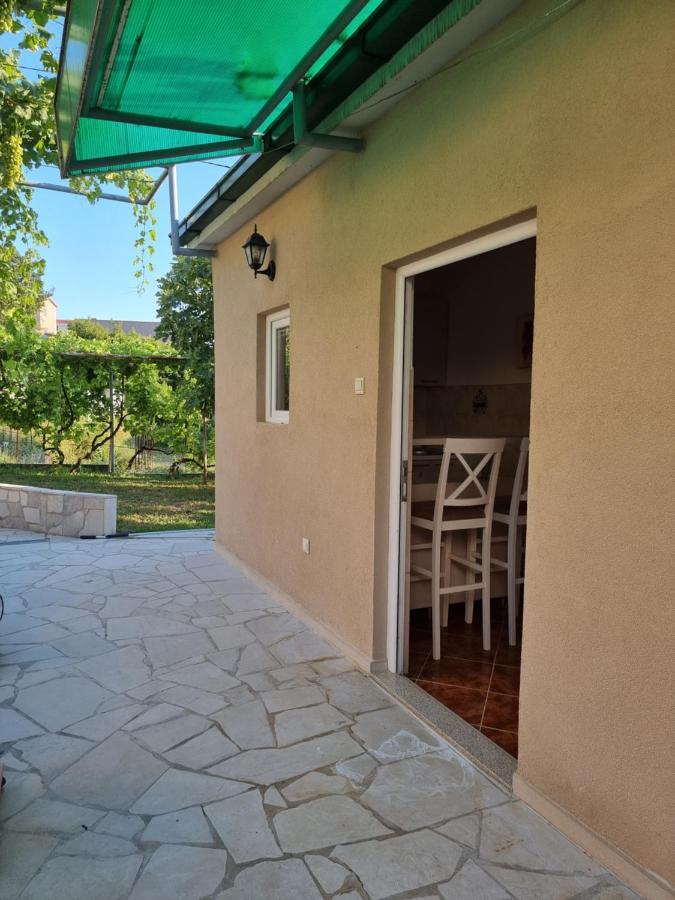 Guest House Ivana Tivat Extérieur photo