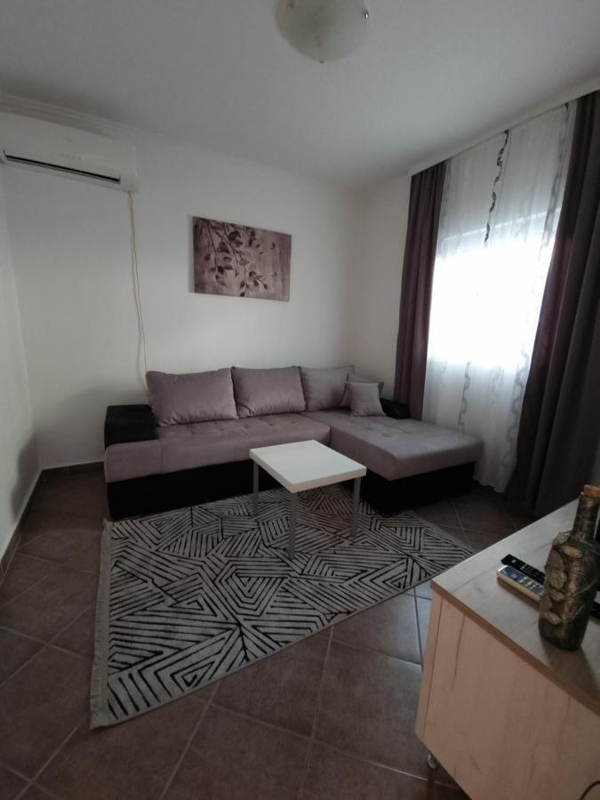 Guest House Ivana Tivat Extérieur photo