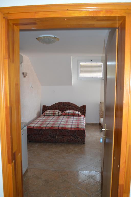 Guest House Ivana Tivat Extérieur photo