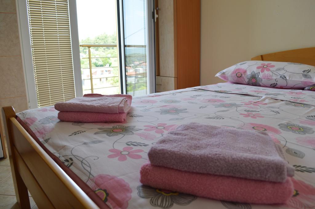 Guest House Ivana Tivat Extérieur photo